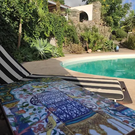 La Casa Dei Fiori Farm stay Kamma