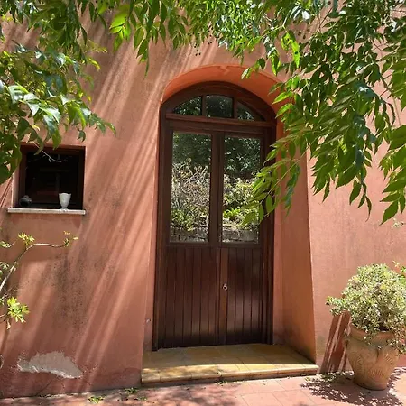 Alloggio per agriturismo La Casa Dei Fiori *