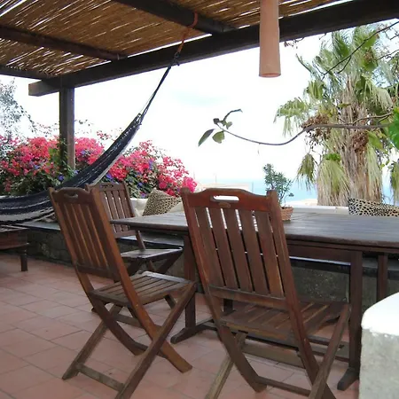 La Casa Dei Fiori Alloggio per agriturismo *